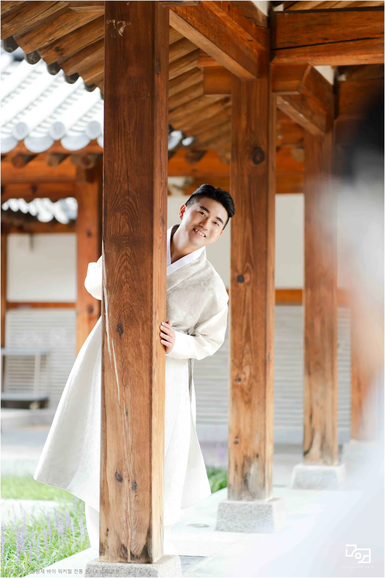 경원재 바이 워커힐 흰 한복으로 시작한 한옥 촬영 본식스냅 06