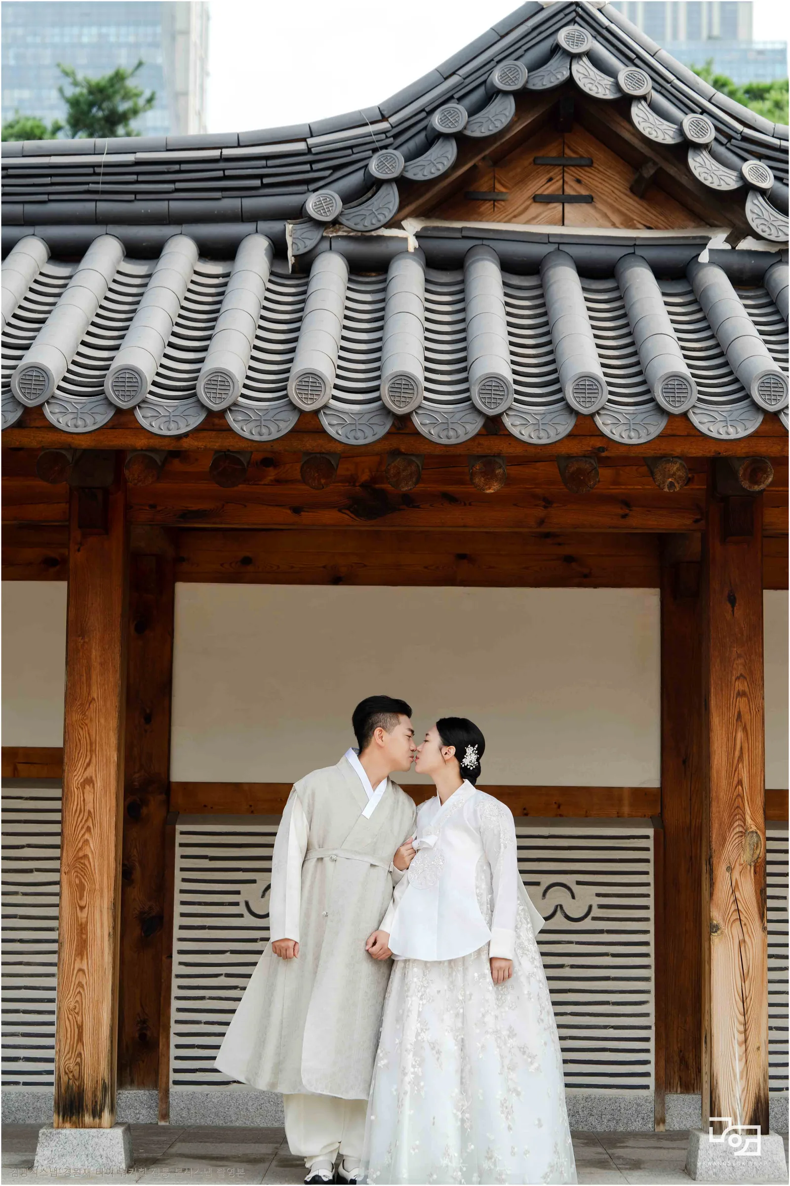 경원재 바이 워커힐 혼례 뒤, 한옥 곳곳에서 본식스냅 30