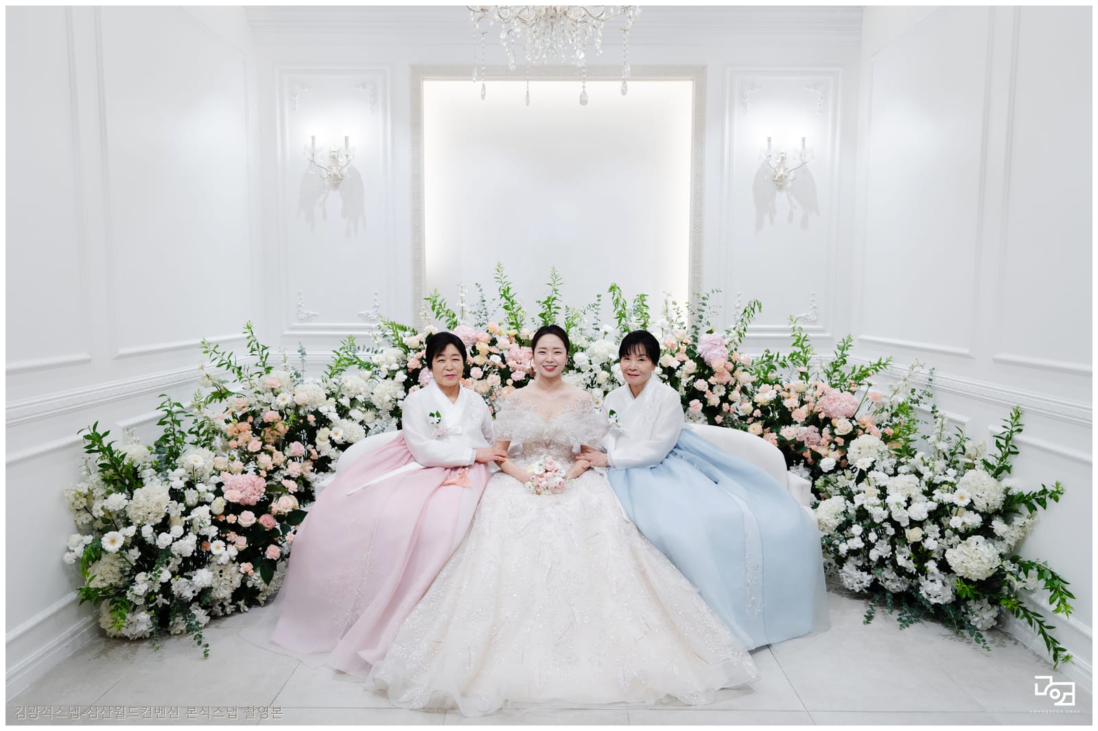 삼산월드컨벤션 본식스냅 가족사진 3